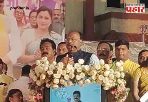 Chandrashekhar Bawankule : नवनीत राणांचा ‘बॉम्ब’ आणि बावनकुळेंची मिश्कील प्रतिक्रिया; म्हणाले, 