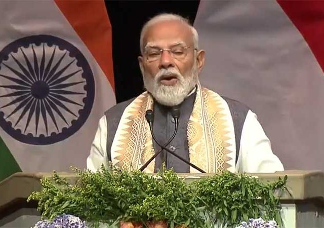 Modi : सध्याचे दशक अनिश्चितता, जागतिक संकटाचे
