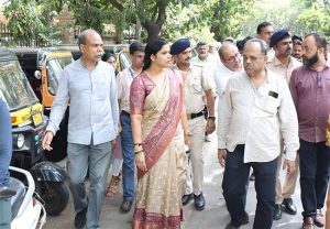 Mayor Ritu Tawde : सुधा पार्क मार्गावरील समस्यांबाबत नागरिकांच्या तक्रारी, महापौरांची Action मोहीम