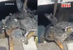 BMC News : धक्कादायक! मुंबईच्या नालेसफाईत सापडली चक्क अख्खी रिक्षा; बीएमसीच्या कारवाईचा व्हिडीओ सोशल मीडियावर व्हायरल