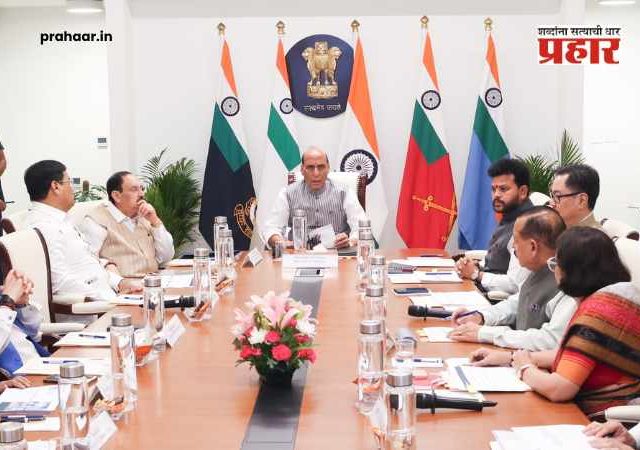 Rajnath Singh : जागतिक तणावाच्या पार्श्वभूमीवर मोदी सरकार अॅलर्ट मोडवर; राजनाथ सिंह यांच्या अध्यक्षतेखाली दीड तास बैठक