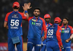 Axar Patel : दिल्लीचा कर्णधार बदलणार, अक्षर पटेलच्या नेतृत्वावर प्रश्नचिन्ह, केएल राहुलबाबत विचार