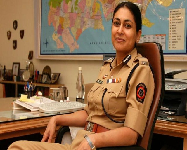Former IPS officer Meera Borwankar : 'त्या' निव्वळ अफवा, मीरा बोरवणकर यांच्या नियुक्तीवर सरकारचं स्पष्टीकरण