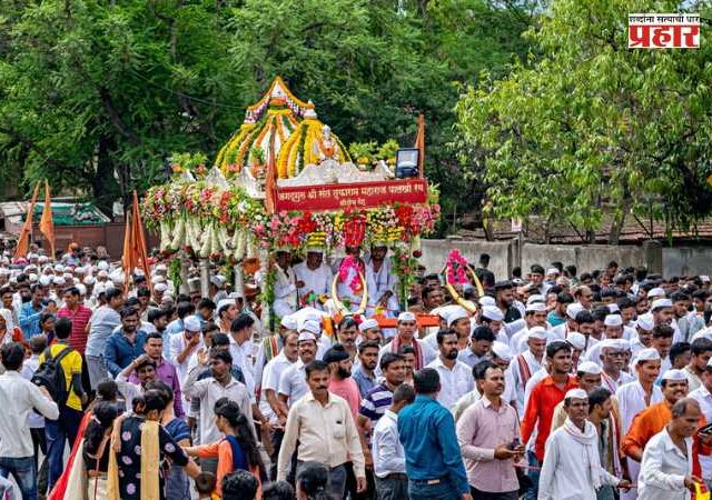 Ashadhi Wari 2026 : विठुरायाच्या भक्तांसाठी आनंदाची बातमी; वारीच्या वाटेवर प्रशासनाने उभारली खास सुविधा