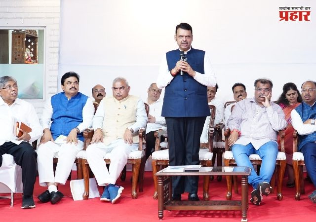 CM Devendra Fadnavis : मुख्यमंत्र्यांनी 'वर्षा'वर घेतली भाजप आमदारांची बैठक