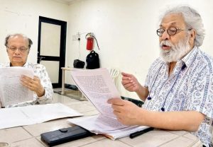 PATRAPATRI : ‘पत्रापत्री’ शब्दांची जादू आणि मैत्रीच्या आठवणींचा शंभर प्रयोगांचा यशस्वी प्रवास!