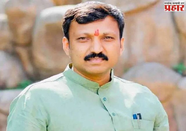मी दिल्लीला गेलो नाही - ओमराजे निंबाळकर