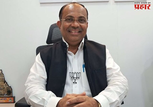 BMC : प्रत्येक सोसायट्यांच्या आवारात एक झाड लावा