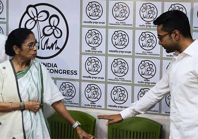 TMC : तृणमूलच्या १९ बंडखोर खासदारांच्या यादीत शत्रुघ्न सिन्हांसह माजी क्रिकेटपटू युसूफ पठाणही