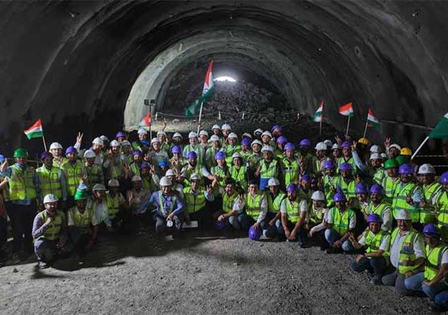 Bullet Train : बुलेट ट्रेनचे राज्यातील काम जोरात, तंत्रज्ञांनी पालघर जिल्ह्यात केली कमाल