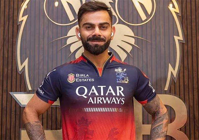 Virat Kohli : विराटभोवती विणला विजयाचा धागा
