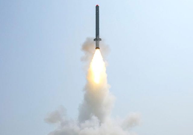 Cruise Missile : लांब पल्ल्याच्या जमिनीवर मारा करणाऱ्या क्रूझ क्षेपणास्त्राची यशस्वी चाचणी
