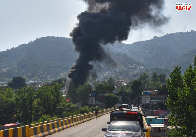 पीओकेमध्ये मोठी दुर्घटना, पाकिस्तानचे लष्करी हेलिकॉप्टर कोसळले; 21 सैनिकांचा मृत्यू