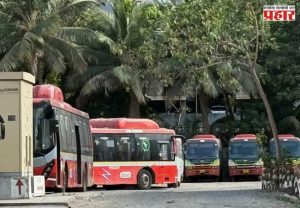 BEST Strike : 'बेस्ट' संपावर तातडीने तोडगा काढून 'नीट' परीक्षार्थींना दिलासा द्या