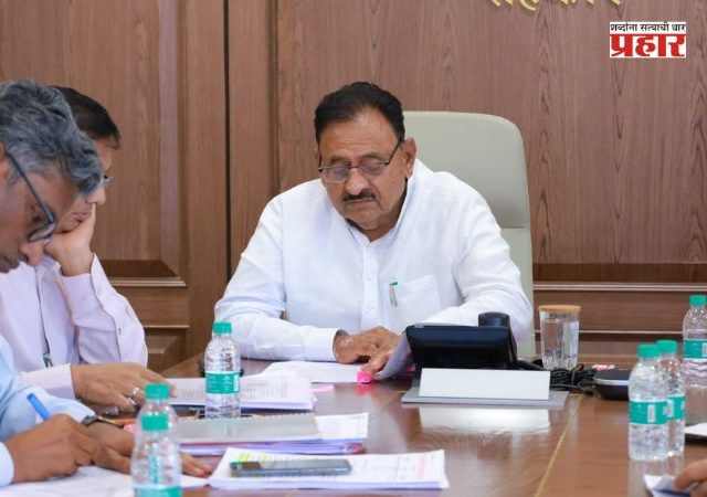 Babasaheb Patil : गटसचिवांच्या न्याय्य मागण्यांवर कायदेशीर व प्रशासकीय बाबी तपासून सकारात्मक निर्णय घेऊ