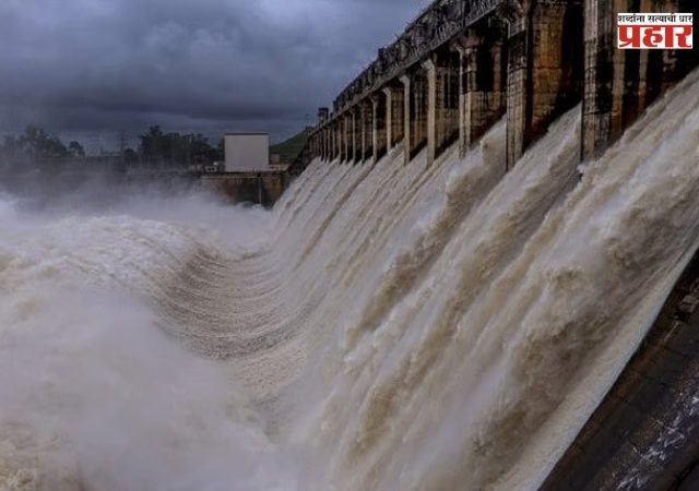 Nashik : नांदूरमध्यमेश्वर बंधाऱ्यातून विसर्ग वाढवला; गोदाकाठच्या नागरिकांना सतर्कतेचा इशारा