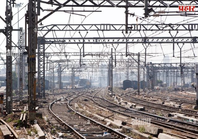 Central Railway : दक्षिण-पूर्व घाट विभागातील तिसरी लाईन पूर्ववत होईपर्यंत मध्य रेल्वेच्या काही रेल्वे सेवांचे रद्दीकरण / शॉर्ट टर्मिनेशन / शॉर्ट ओरिजिनेशन / मार्गातील बदल