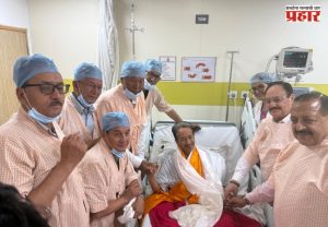 Sonam Wangchuk Fast : 26 दिवसांनंतर सोनम वांगचुक यांनी सोडलं उपोषण; हिंसाचार टाळण्यासाठी घेतला मोठा निर्णय