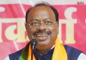 Chandrashekhar Bawankule : माथेरान पर्यटकांसाठी आनंदाची बातमी; दस्तुरी येथे 22 हजार चौ.मी. जागेवर होणार नवे वाहनतळ, महसूलमंत्री चंद्रशेखर बावनकुळे यांचा निर्णय