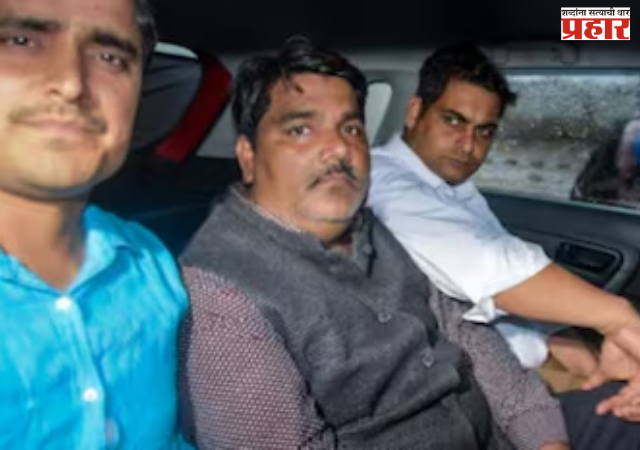 Delhi Riots : आयबी अधिकारी अंकित शर्मा यांच्या हत्येप्रकरणी माजी नगरसेवक ताहिर हुसेन दोषी
