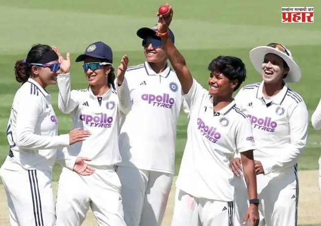 IND (W) vs ENG (W) : भारतीय महिला संघाचा इंग्लंडला जोरदार दणका; दुसऱ्या दिवसाअखेर सामन्यावर घट्ट पकड