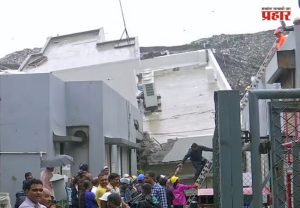 Moshi Building Collapse : मोशी दुर्घटना अपडेट; अडकलेल्यांपर्यंत पोहोचण्यासाठी रेस्क्यू ऑपरेशनला वेग
