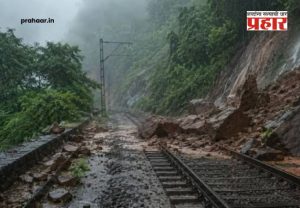 Mumbai Pune Railway : घाटात दरड कोसळली तरी वाहतूक थांबणार नाही; मुंबई-पुणे रेल्वेप्रवास आता अधिक सुरक्षित, 'हा' मोठा बदल होणार!
