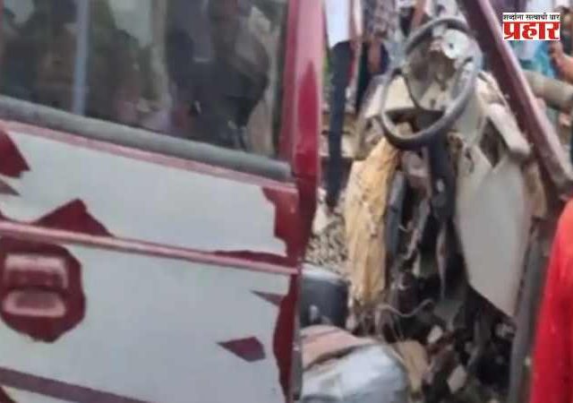 Murshidabad Train Accident : मुर्शिदाबादमध्ये भीषण अपघात! ट्रेन-स्कूल व्हॅनच्या धडकेत ३ विद्यार्थ्यांचा मृत्यू