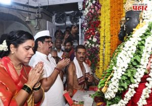 Ashadhi Ekadashi : वडाळा येथील 'प्रतिपंढरपूर' विठ्ठल मंदिरात मुंबईच्या महापौर रितू तावडे यांच्या हस्ते महापूजा आणि महाअभिषेक संपन्न