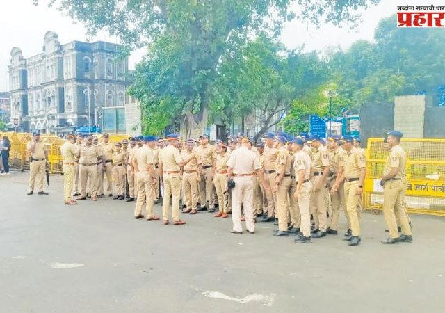 पोलिसांच्या मनोधैर्याचे  खच्चीकरण नको!