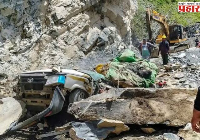 Shimla Accident : हिमाचलमध्ये कारवर दरड कोसळली, १३ जणांचा मृत्यू तर सहा महिन्याच्या बाळाचा...