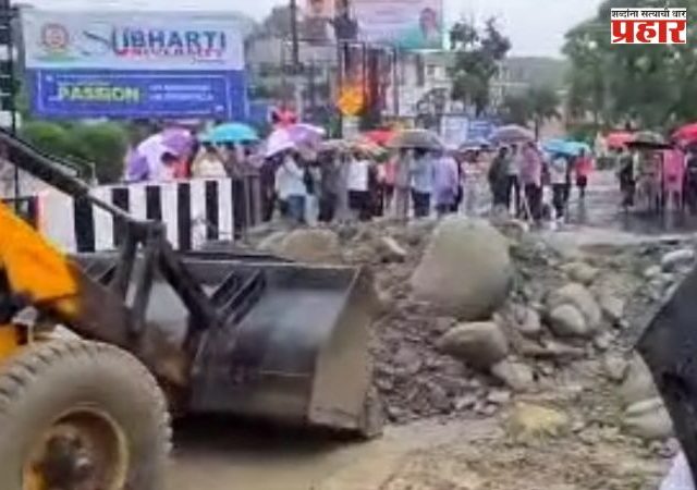 Uttarakhand : उत्तराखंडमध्ये मुसळधार पावसामुळे हाहाकार; चारधाम यात्रा दोन दिवसांसाठी स्थगित