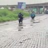 Vadkhal Bypass : वडखळ बायपासची दुरवस्था; अपूर्ण कामातच टोलवसुलीमुळे वाहनचालक संतप्त