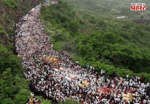 Ashadhi Wari 2026 : वारीत वाटण्यासाठी आणलेल्या शीतपेयामुळे २ परिचारिकांना विषबाधा; अन्न व औषध प्रशासनाची तातडीची कारवाई