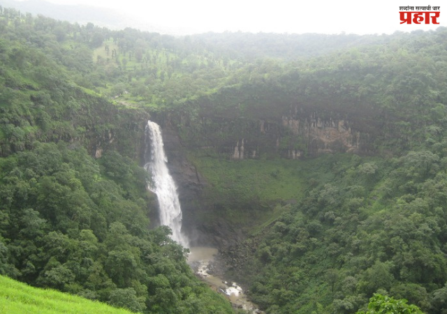 Nashik : पर्यटकांनो तिकडे जाऊच नका ! 'हा' प्रसिद्ध धबधबा अनिश्चित काळासाठी बंद