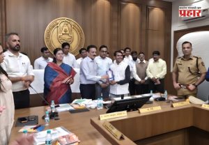 Nashik News : 'आपला कुंभ, आपली जबाबदारी' पुस्तिकेचे प्रकाशन