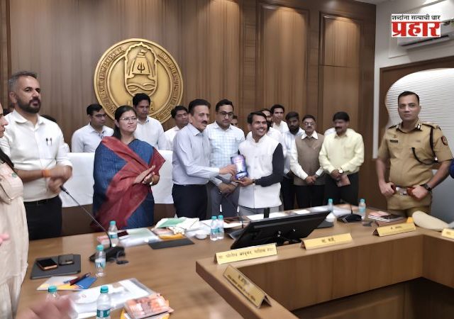 Nashik News : 'आपला कुंभ, आपली जबाबदारी' पुस्तिकेचे प्रकाशन