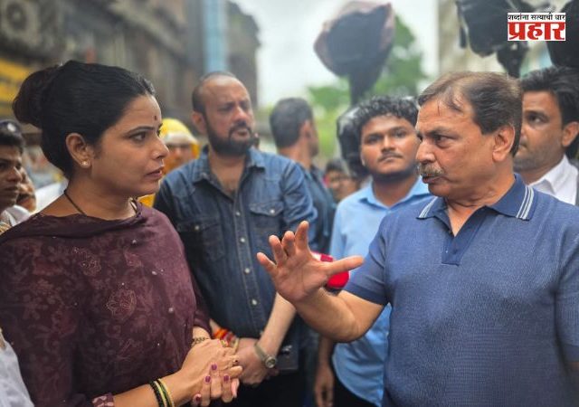 Mayor Ritu Tawde : कुर्ल्यातील वृक्ष दुर्घटनेनंतर महापौर ॲक्शन मोडमध्ये! मृताच्या कुटुंबाला ₹५ लाखांची मदत; मुंबईत तातडीच्या ट्री ऑडिटचे आदेश