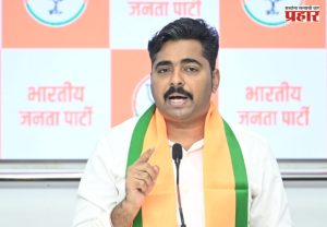 Navnath Ban : 'देवेंद्र फडणवीस लवकरच सर्वाधिक काळ मुख्यमंत्री राहण्याचा विक्रम करतील'; भाजपचे नवनाथ बन यांचा दावा