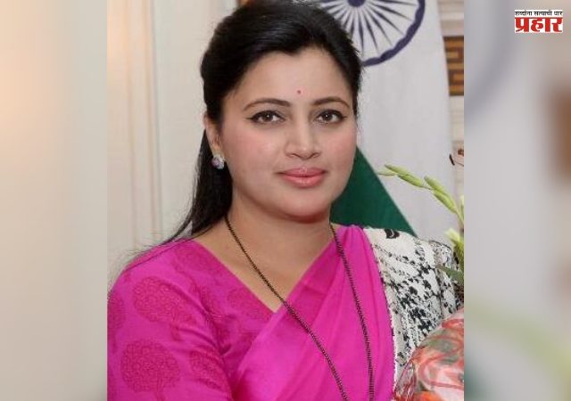 Navneet Rana : 'शेरनी अगर शांत है तो डकारणा कधी भूलती नहीं,'; नवनीत राणांचा विरोधकांवर हल्लाबोल