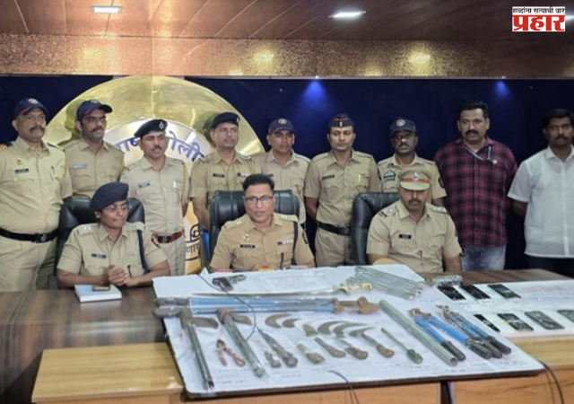 Nashik Crime News : डायल ११२च्या सतर्कतेने दरोडा उधळला; ११ संशयित जेरबंद