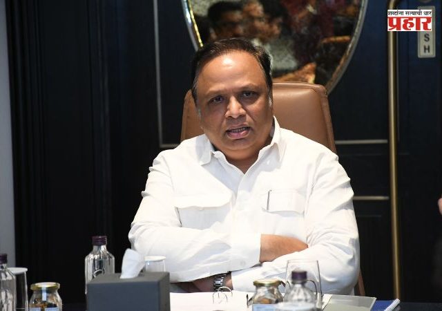 Ashish Shelar : महात्मा ज्योतिबा फुले यांचे समग्र वाङ्मय सात भाषांमध्ये अनुवादित होणार; आशिष शेलार यांची घोषणा