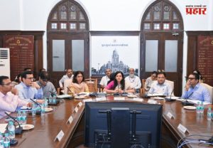BMC News : मुंबईत कचऱ्यांच्या संवेदनशील ठिकाणांवर  सीसीटीव्हीची नजर,  कचरा फेकणाऱ्यांवर दंडात्मक कारवाई