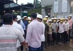 Mahad Gas Leak : महाड एमआयडीसीत गॅस गळती; इंडो अमाईन्समधील दोघांचा मृत्यू, ३४ कामगारांची तब्येत बिघडली