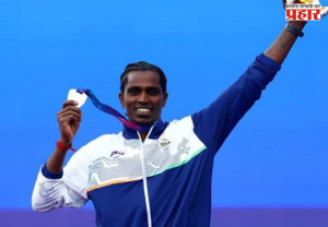 Commonwealth Games 2026 : रोजंदारी मजुराचा मुलगा बनला देशाचा अभिमान; प्रवीण चित्रवेलने तिहेरी उडीत पटकावले ऐतिहासिक रौप्य पदक