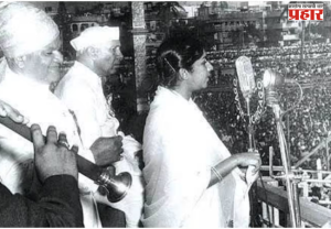 सिगारेटच्या पाकिटावर लिहिलं देशभक्तीचं अमर गीत! लतादीदींनी सुरुवातीला दिला होता नकार; ‘ऐ मेरे वतन के लोगों’ची कहाणी थक्क करणारी