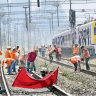 Central Railway : टिटवाळा येथे १५ दिवसांचा विशेष ट्रॅफिक व पॉवर ब्लॉक; १०/११ सप्टेंबरच्या रात्री लोकल व एक्सप्रेस गाड्यांच्या वेळापत्रकात मोठे बदल