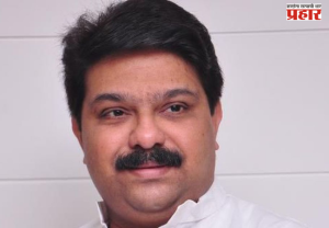 Prasad Lad : मराठा समाजासाठीच्या 'जीआर'च्या अंमलबजावणीत आडकाठी आणणाऱ्या अधिकाऱ्यांवर कारवाई होणार - प्रसाद लाड यांची माहिती