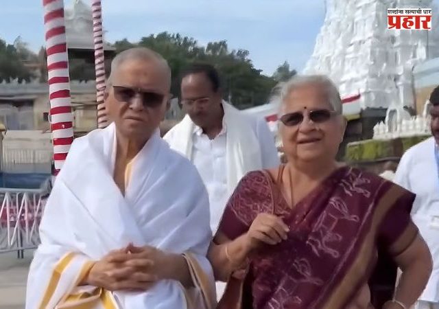 Narayana Murthy : नारायण मूर्ती यांनी आपल्या ८० व्या वाढदिवसानिमित्त पत्नी सुधा मूर्तींसह दिली व्यंकटेश्वर स्वामी मंदिराला भेट