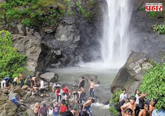 Pandavkada Waterfall : पावसाळी सहल ठरली जीवघेणी; कुर्ल्यातील १६ वर्षीय मुलाचा खारघरमधील पांडवकडा धबधब्यात बुडून मृत्यू
